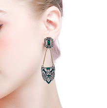 Naložite sliko v pregledovalnik galerije, -35% Uhani Elif